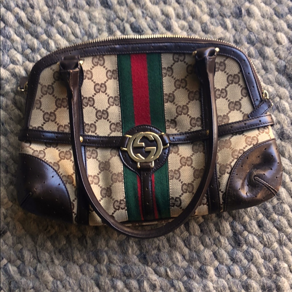 Vintage Gucci Purse (medium)